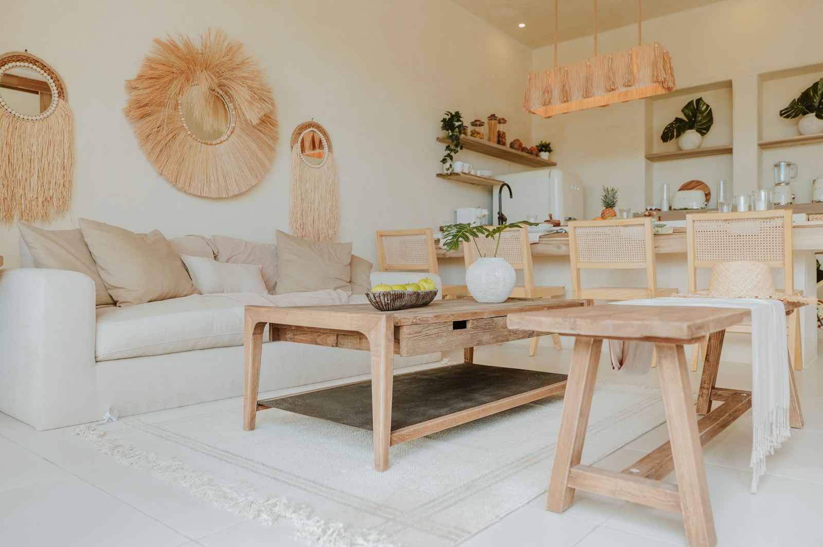 Warm or Cool? Coloring Your Summer Furniture for a Bright Vibe